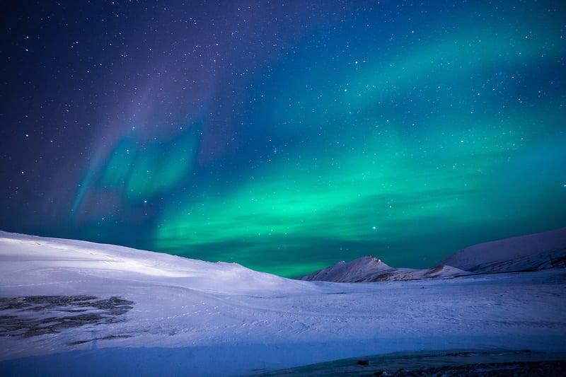 Aurora Borealis Cake Design